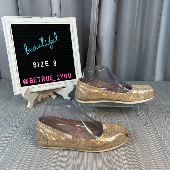 BOBS by Skechers PLUSH champagne slip ons shoes - 8 - Picture 2 of 9